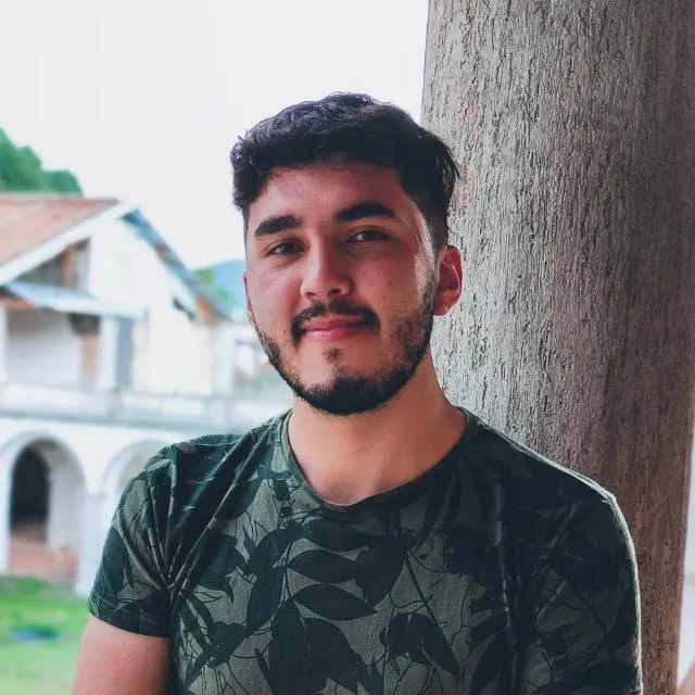 Photo of Gabriel Huertas